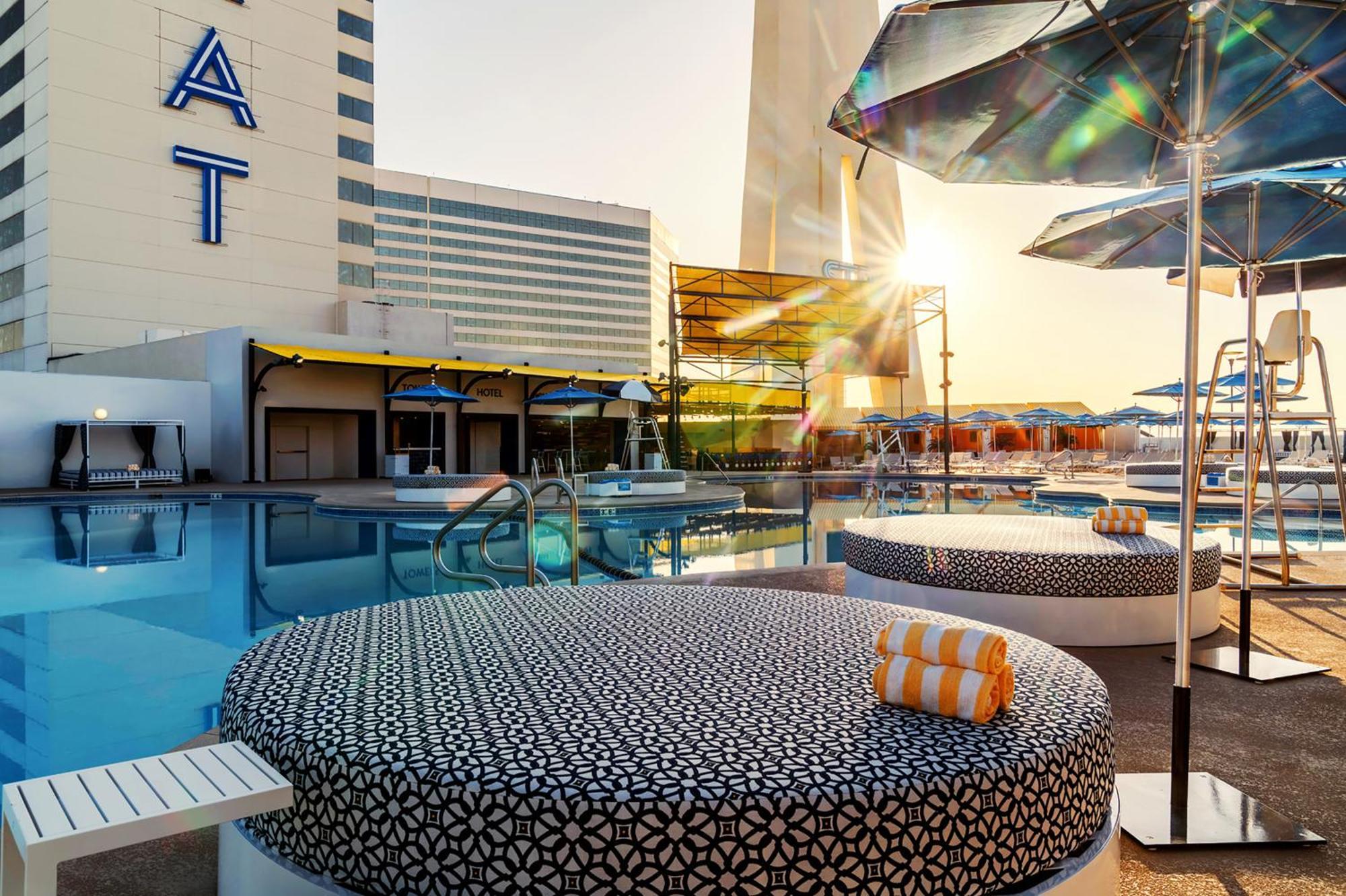 The Strat Hotel, Casino & Tower Las Vegas Esterno foto